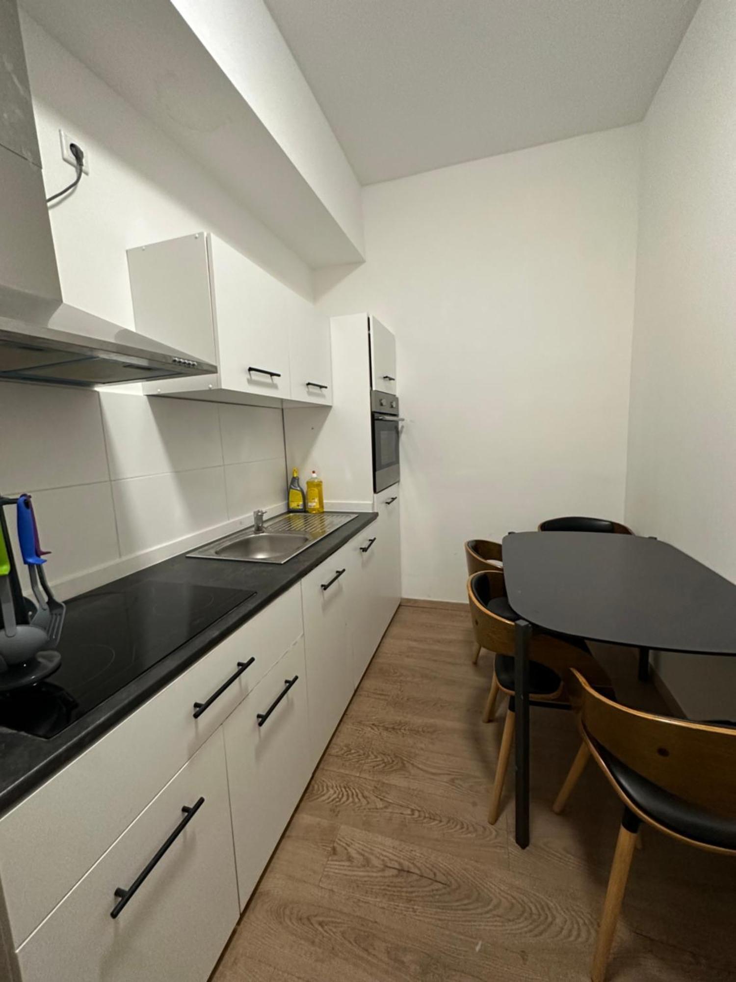 Apartmán 2Schlafenzimmer 5Betten Montuerwhonung Düsseldorf Exteriér fotografie